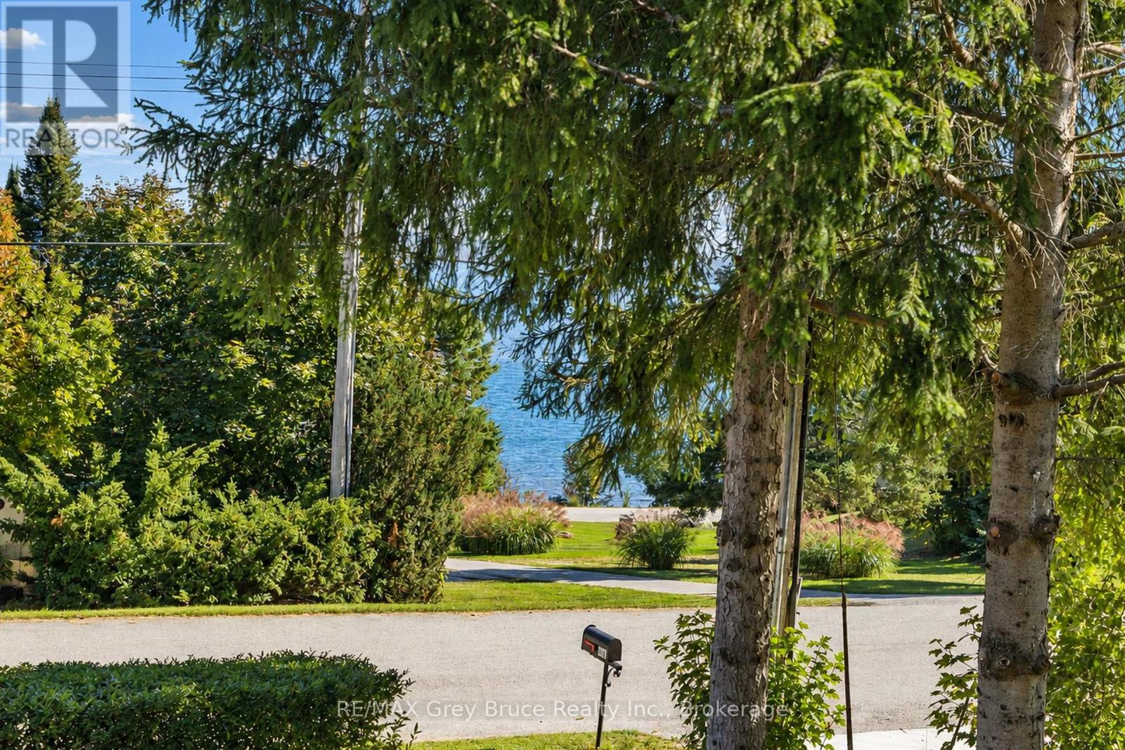 150 MACINTOSH DRIVE - Image 35