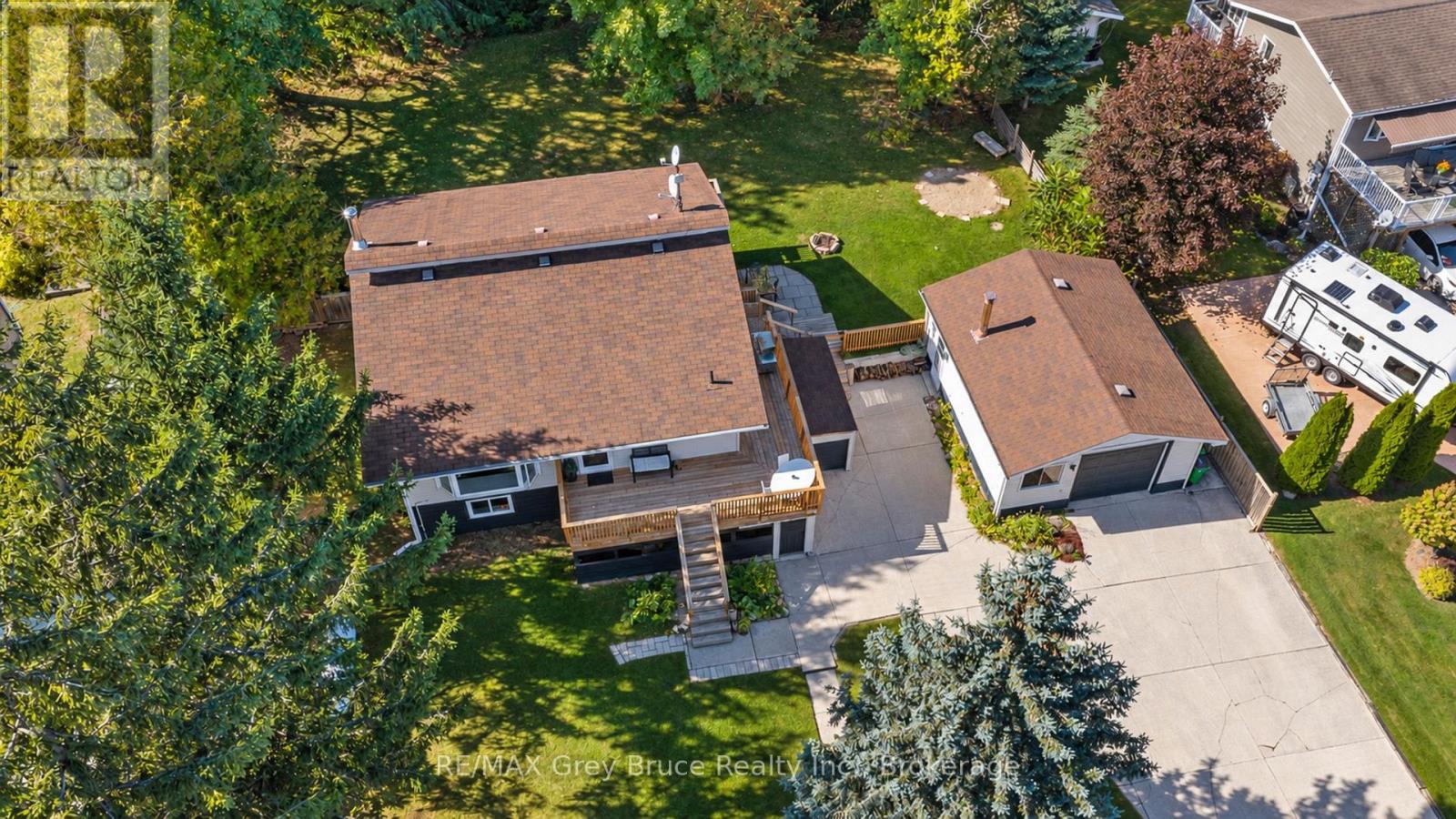 150 MACINTOSH DRIVE - Image 39