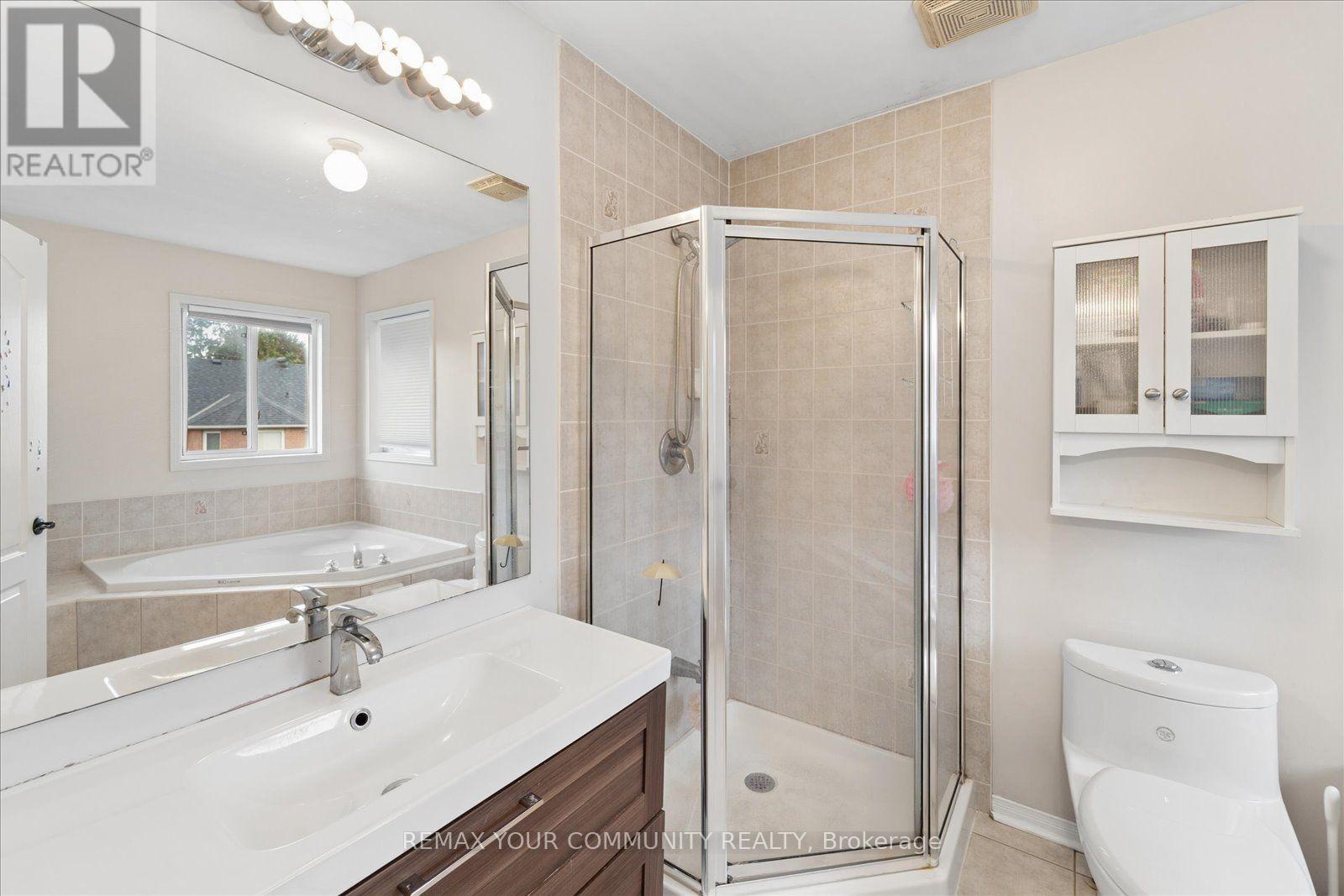 44 Antique Drive, Richmond Hill, ON photo 28