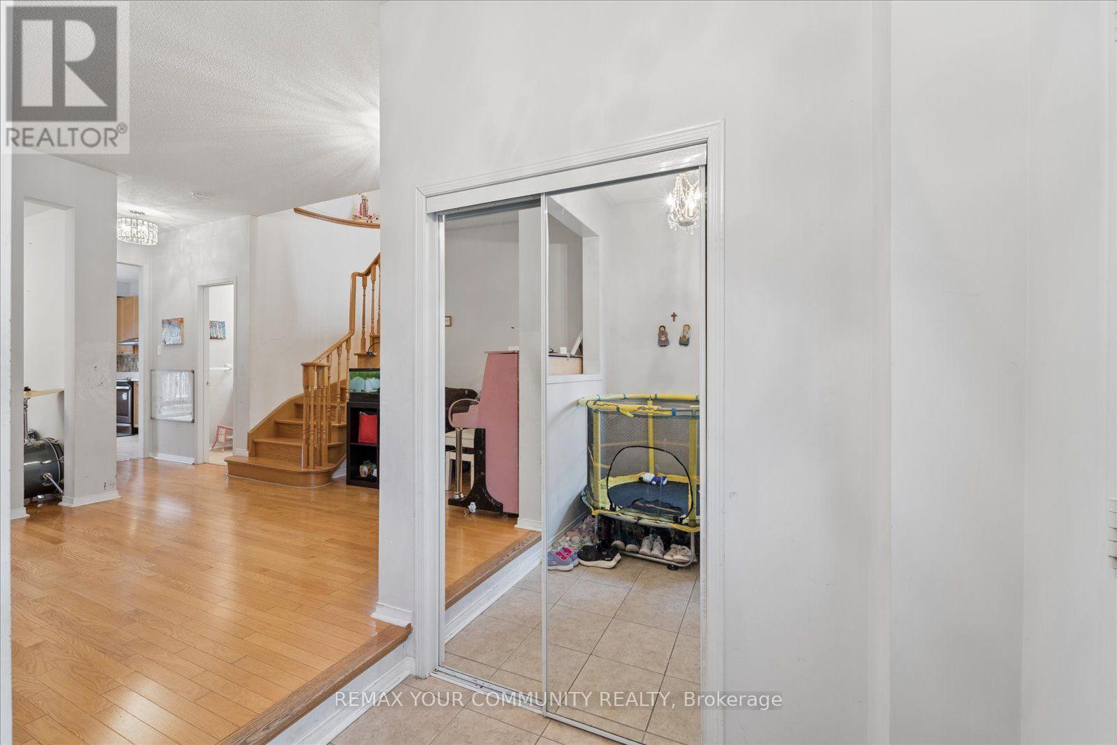 Photo of 44 ANTIQUE DRIVE