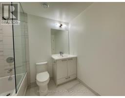 811 - 28 Interchange Way, Vaughan, ON L4K0P8 Photo 9