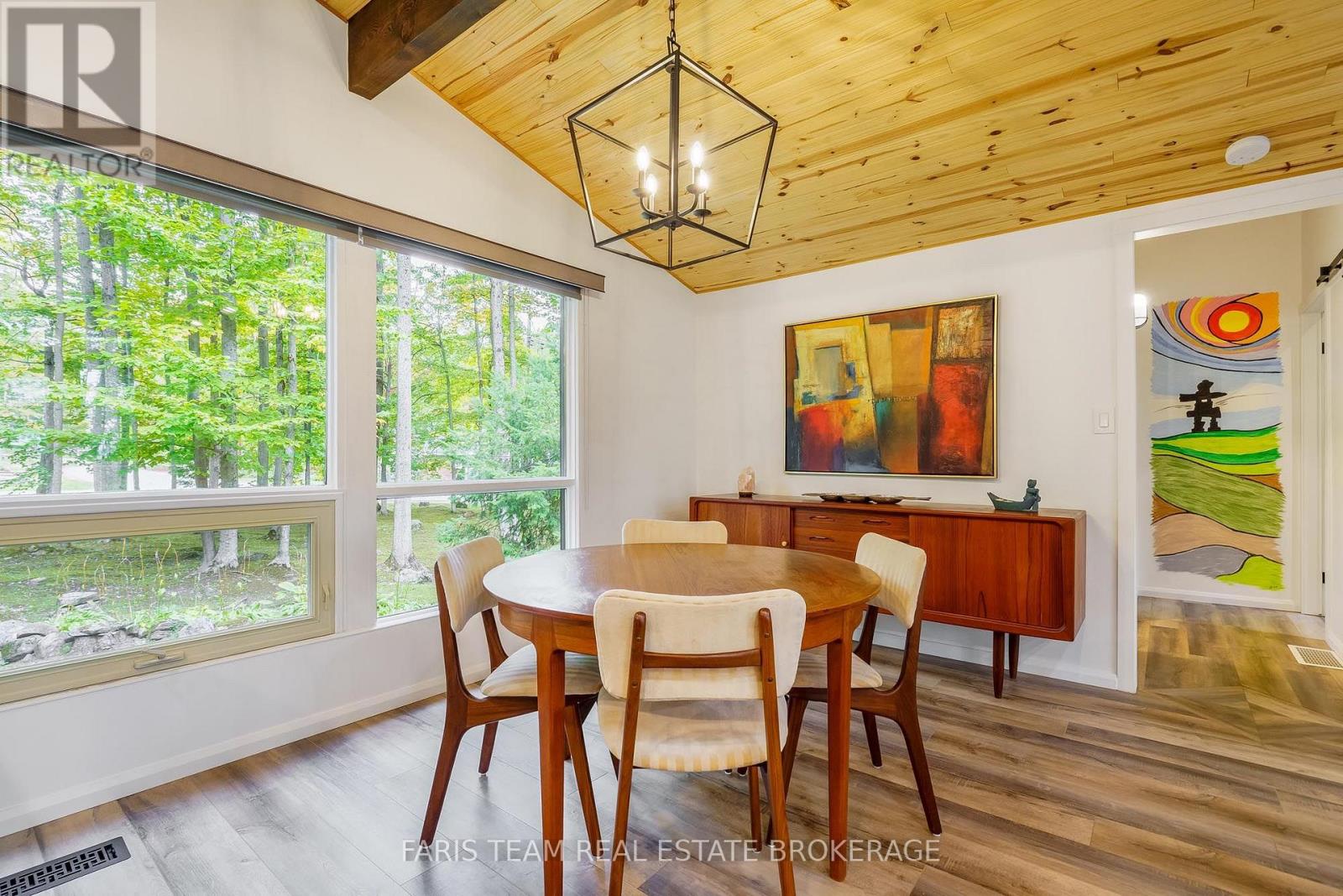 21 Slalom Drive, Oro-Medonte photo 8