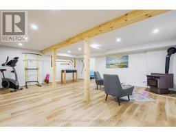 21 Slalom Drive, Oro Medonte, ON L0K1N0 Photo 14