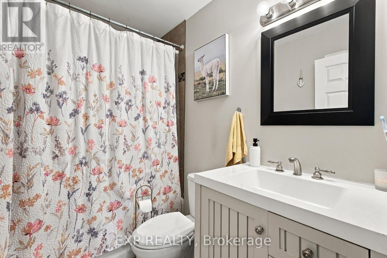 28 MAITLAND STREET - Image 22