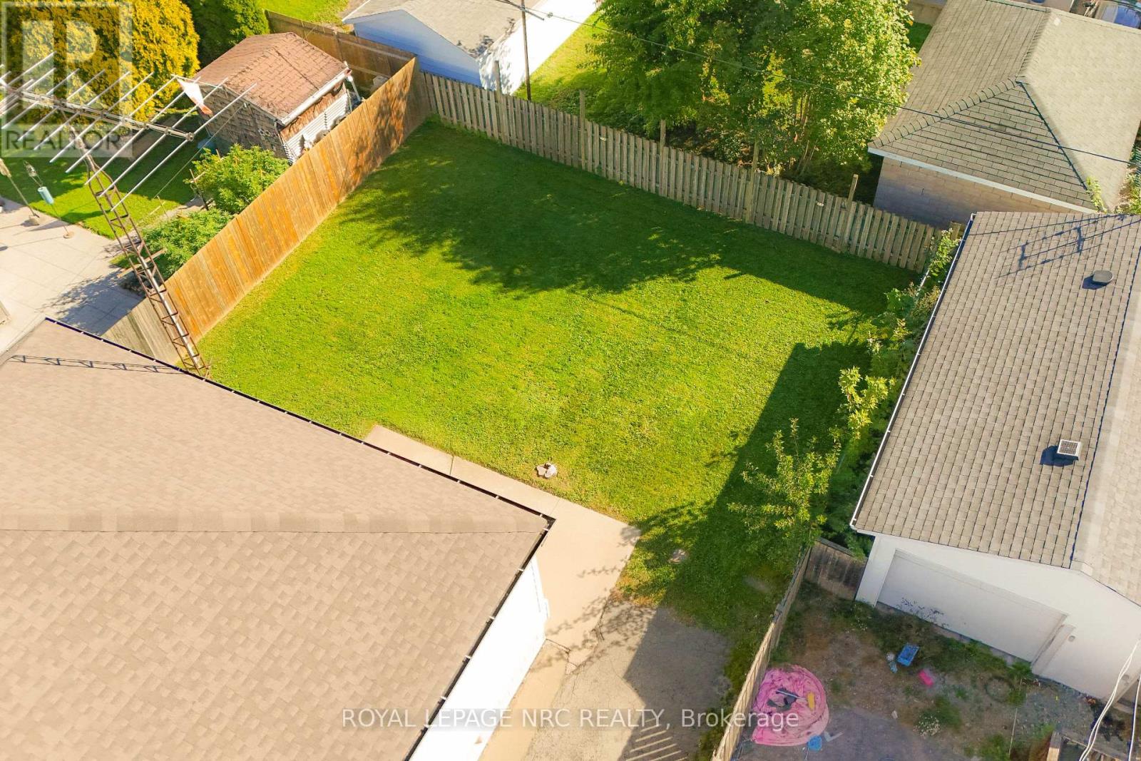 56 LYONS AVENUE - Image 29