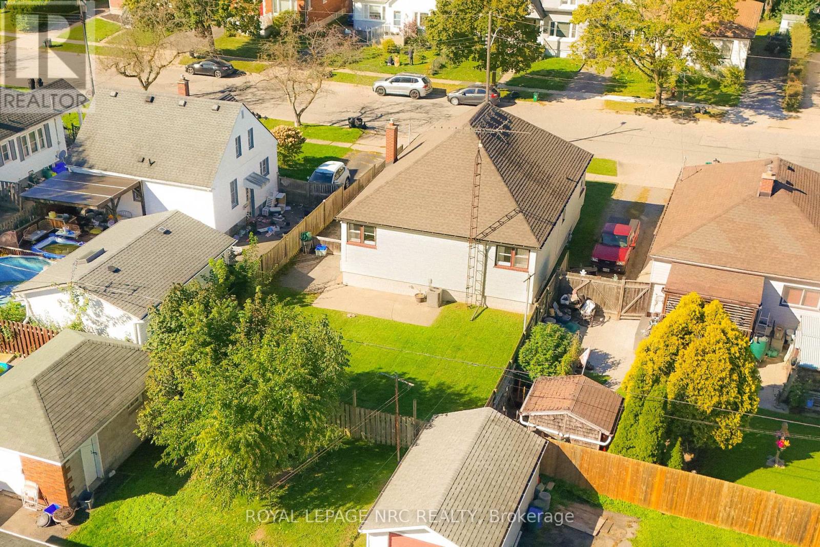 56 LYONS AVENUE - Image 30