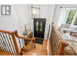 Living room - 25 Berkhout Terrace, Pelham, ON L0S1E2 Photo 6