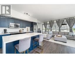 Living room - 302 - 105 The Queensway Avenue, Toronto, ON M6S5B5 Photo 6