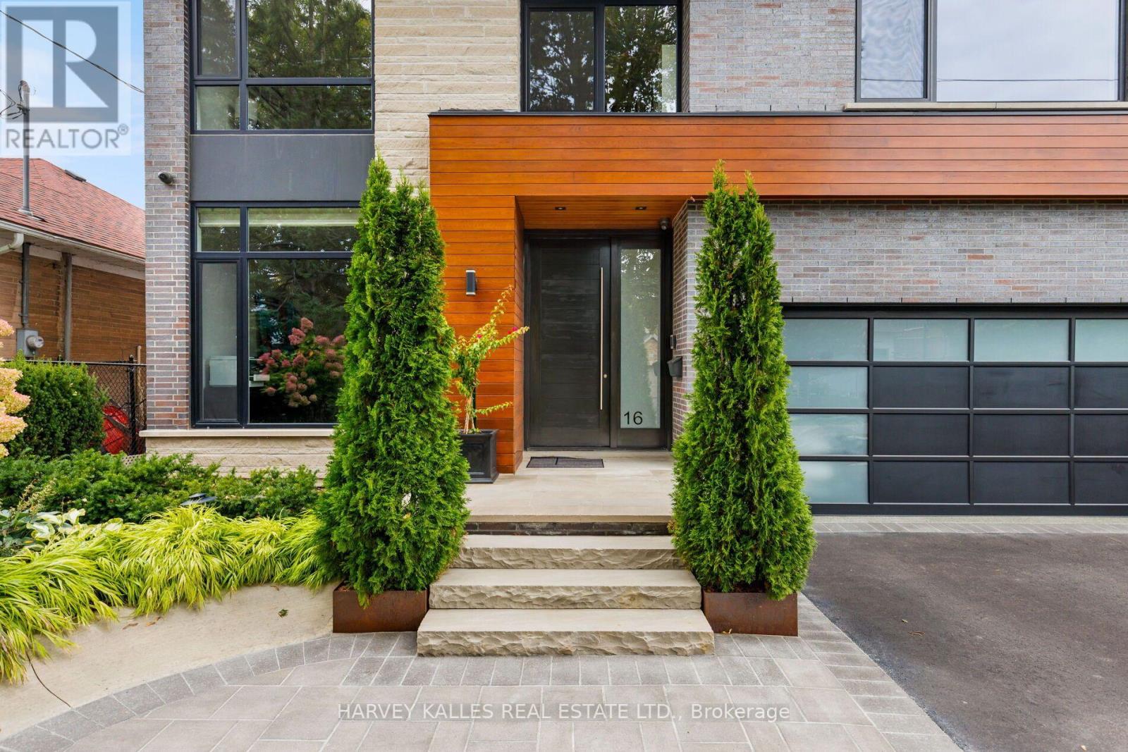 16 GRAYSTONE GARDENS - 2