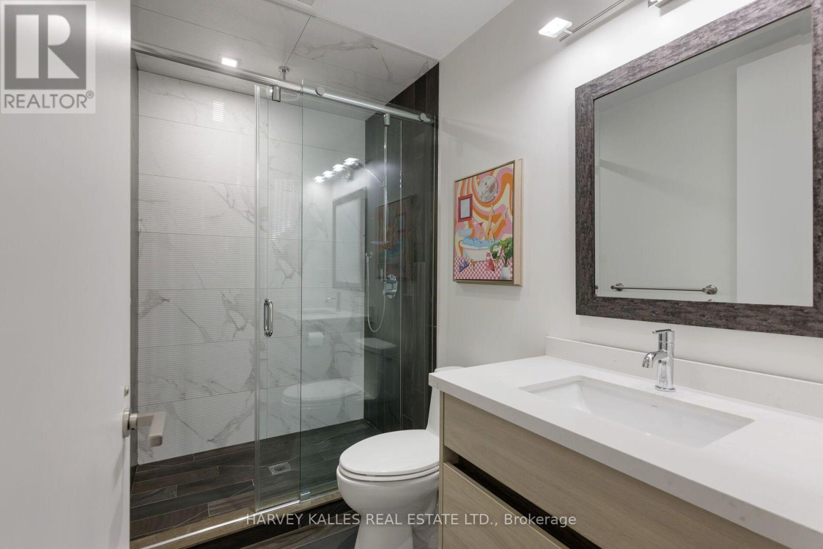 16 GRAYSTONE GARDENS - 44
