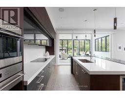 Dining room - 16 Graystone Gardens, Toronto, ON M8Z3C3 Photo 13