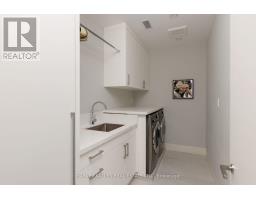16 Graystone Gardens, Toronto, ON M8Z3C3 Photo 35