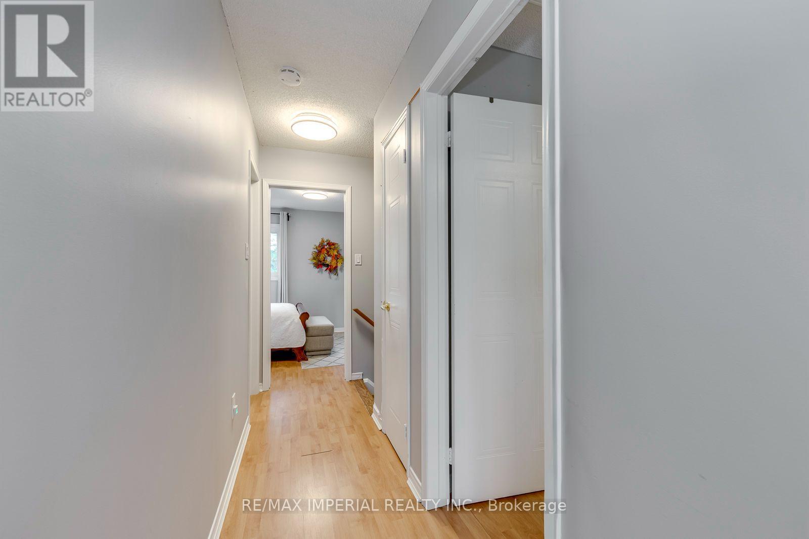 1107 GABLE DRIVE - 30
