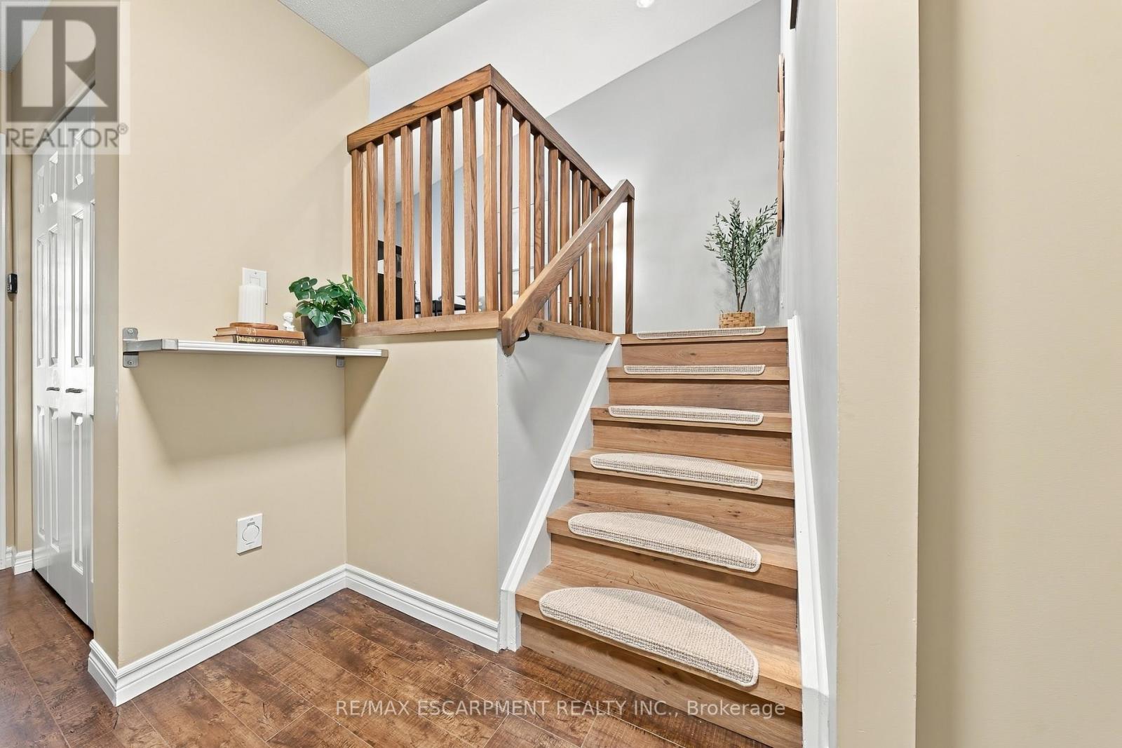 Photo of 3453 HANNIBAL ROAD