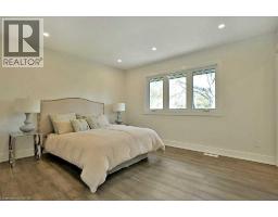 4pc Bathroom - 239 Guelph Line, Burlington, ON L7R3K8 Photo 13