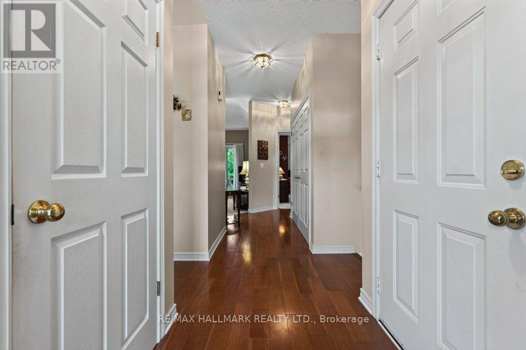 #17 99 LINWELL ROAD - 5