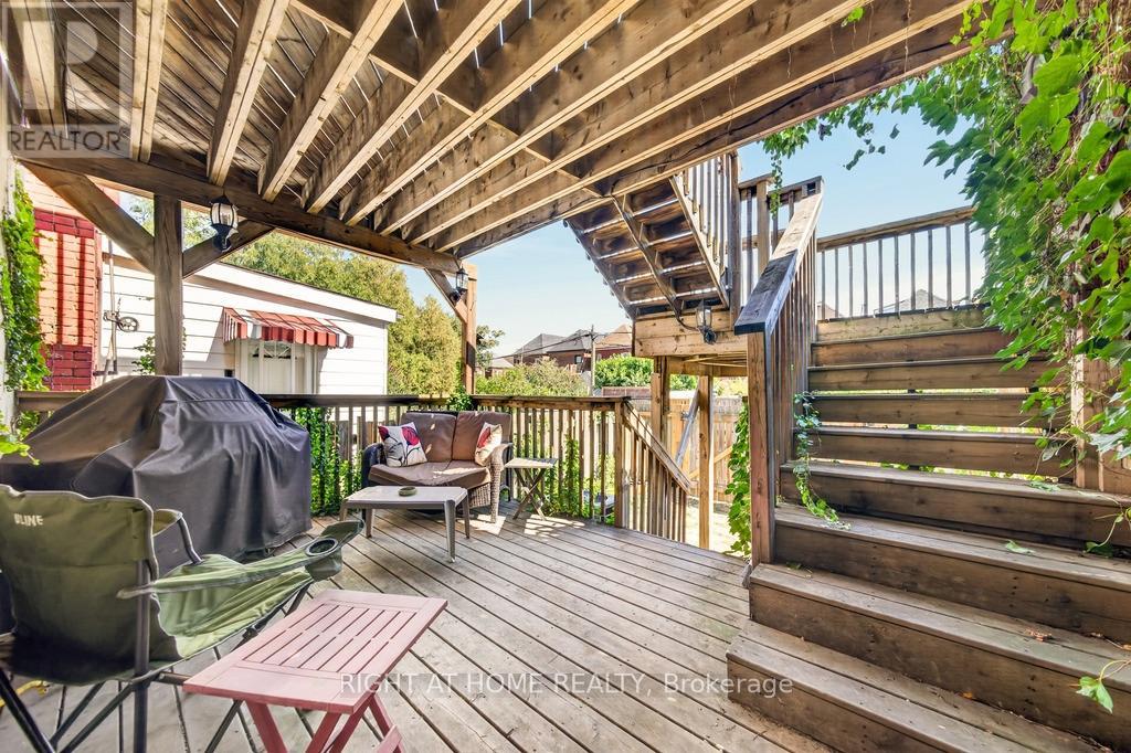 36 SHERMAN AVENUE N - Image 40
