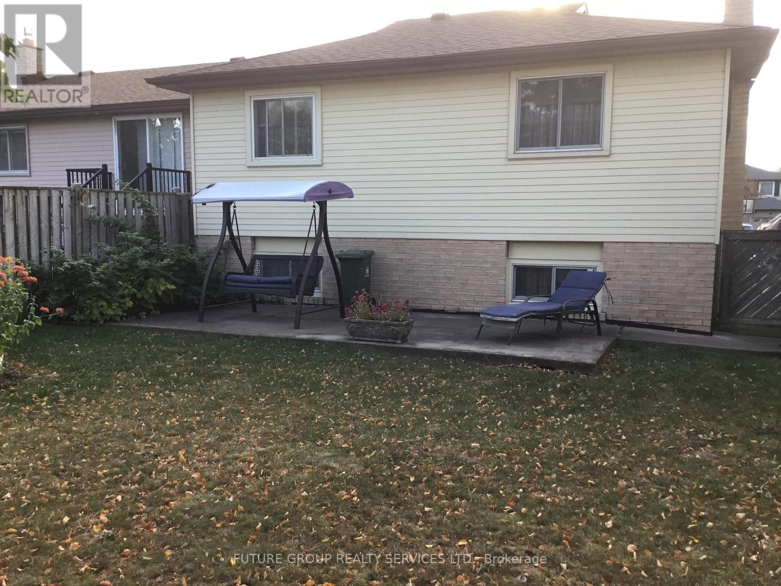 40 LYTON CRESCENT - 23