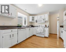121 Sunbank Way SE - photo 5