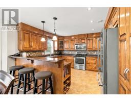 23 Hollyberry Drive thumbnail 13