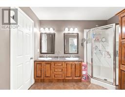 23 Hollyberry Drive thumbnail 29