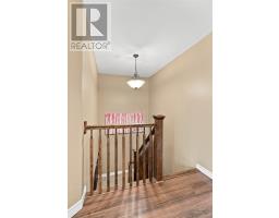 23 Hollyberry Drive thumbnail 34