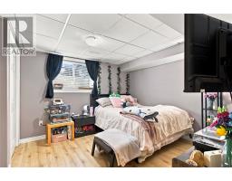 23 Hollyberry Drive thumbnail 35