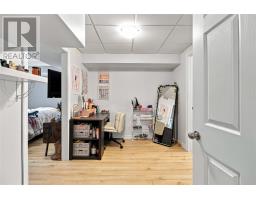23 Hollyberry Drive thumbnail 36