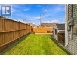 23 Hollyberry Drive thumbnail 4