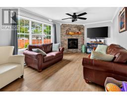 54 Halley Drive thumbnail 14