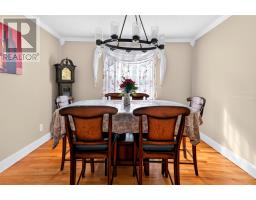 54 Halley Drive thumbnail 19