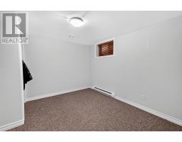 54 Halley Drive thumbnail 35