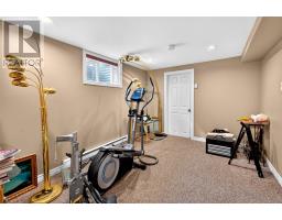 54 Halley Drive thumbnail 36