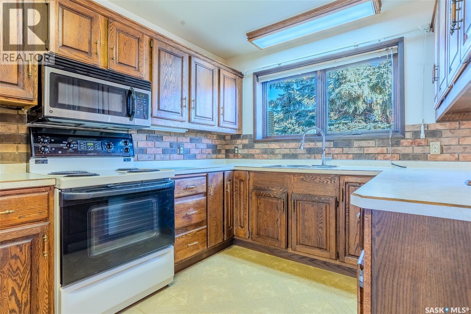619 Clover AVENUE, Dalmeny — photo 14
