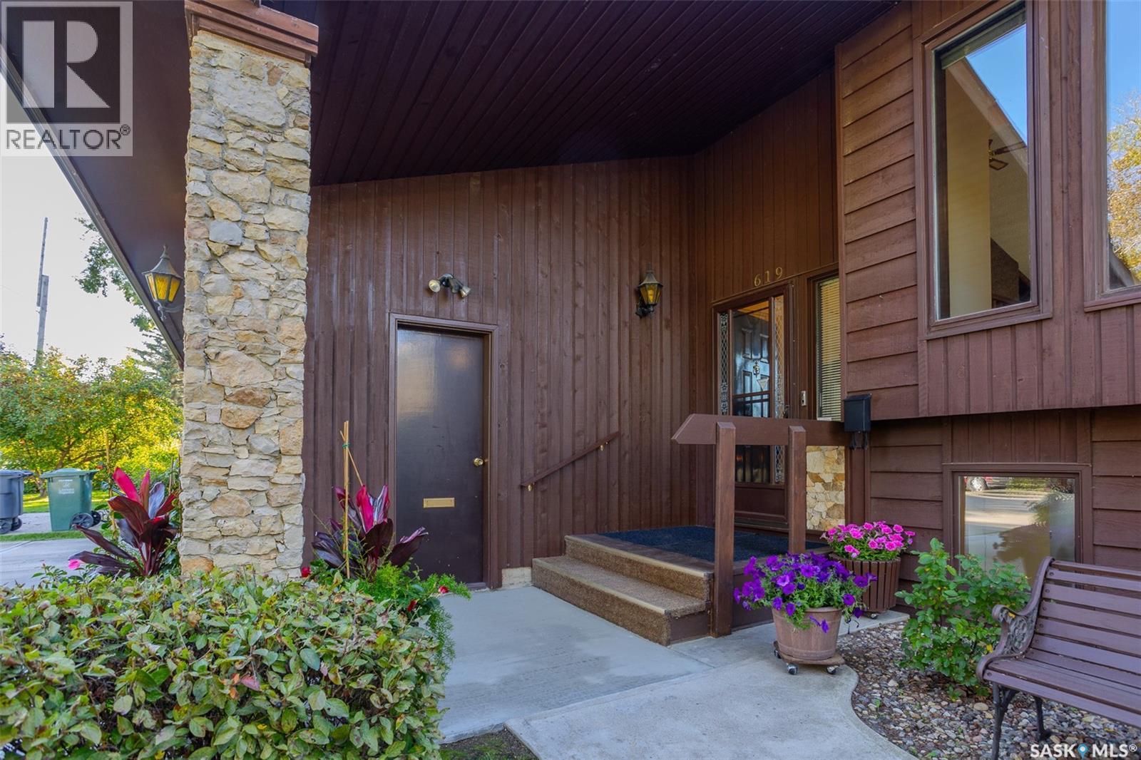 619 Clover AVENUE, Dalmeny — photo 5