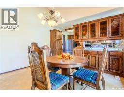 Laundry room - 619 Clover Avenue, Dalmeny, SK S0K1E0 Photo 12
