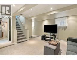 2451 Francis Street, Regina, SK S4N2R1 Photo 28