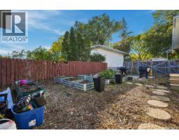 2451 Francis Street, Regina, SK S4N2R1 Photo 39