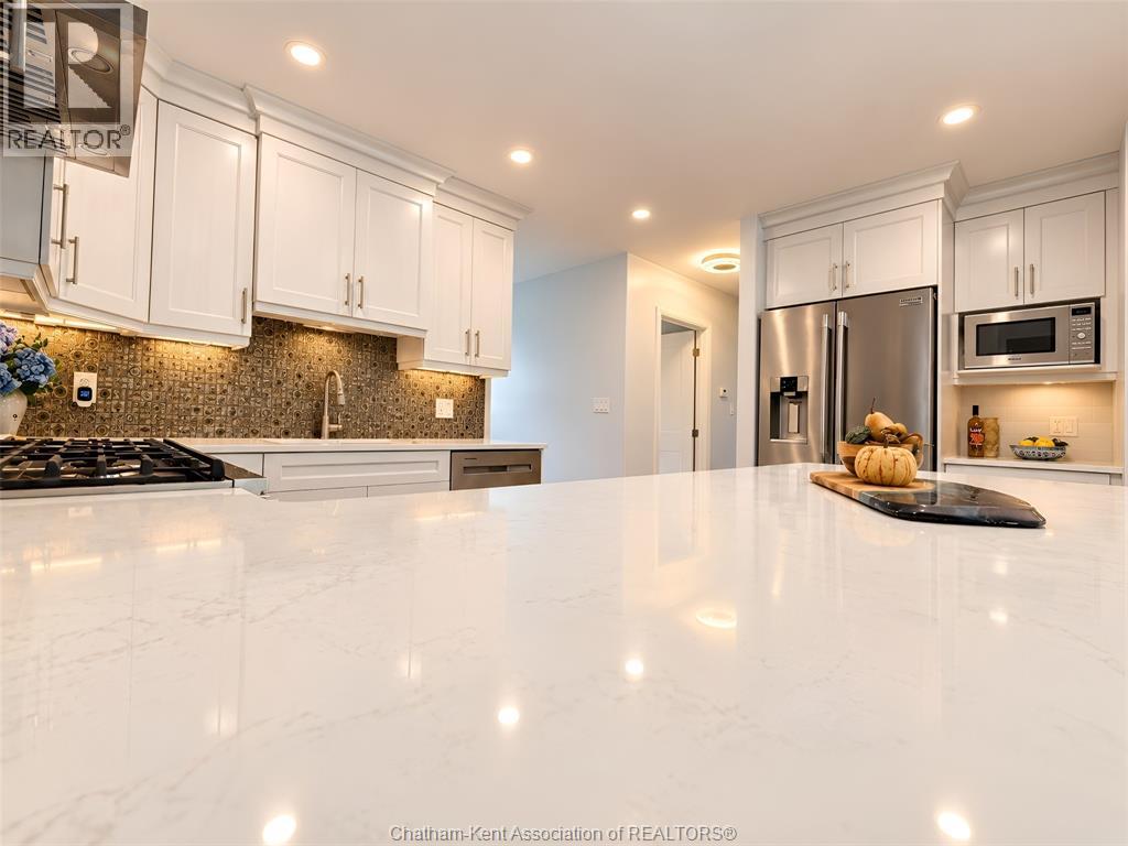 12 Crerar DRIVE - 18