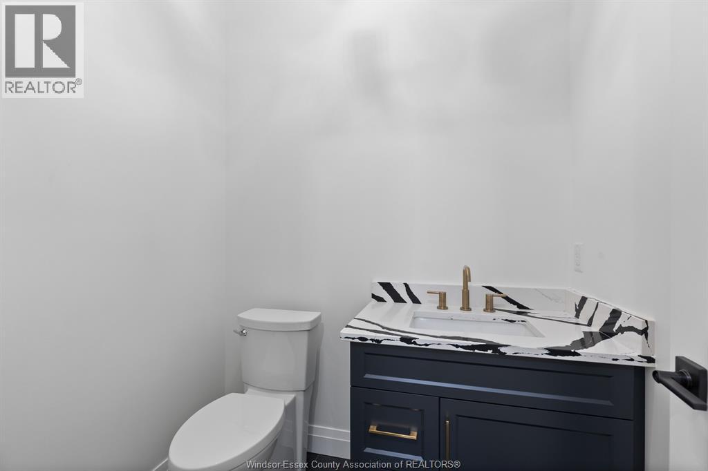 3598 SUTTON AVENUE - 10