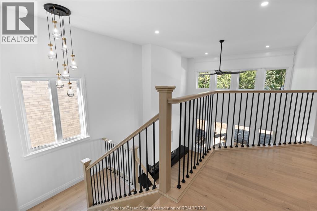 3598 SUTTON AVENUE - 16