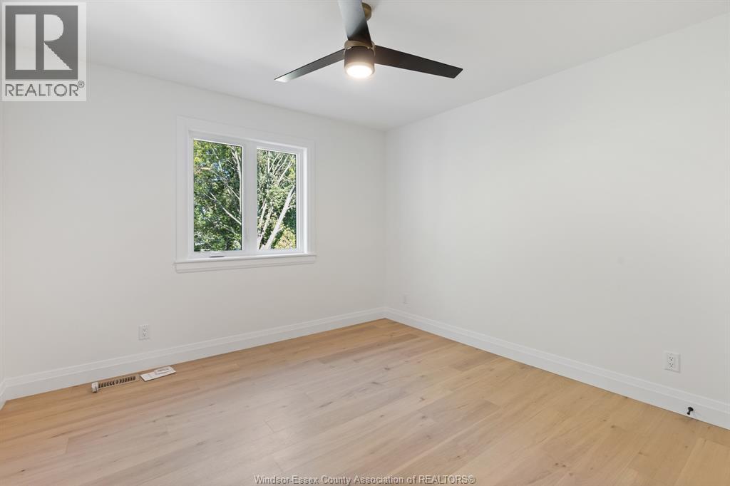 3598 SUTTON AVENUE - 17