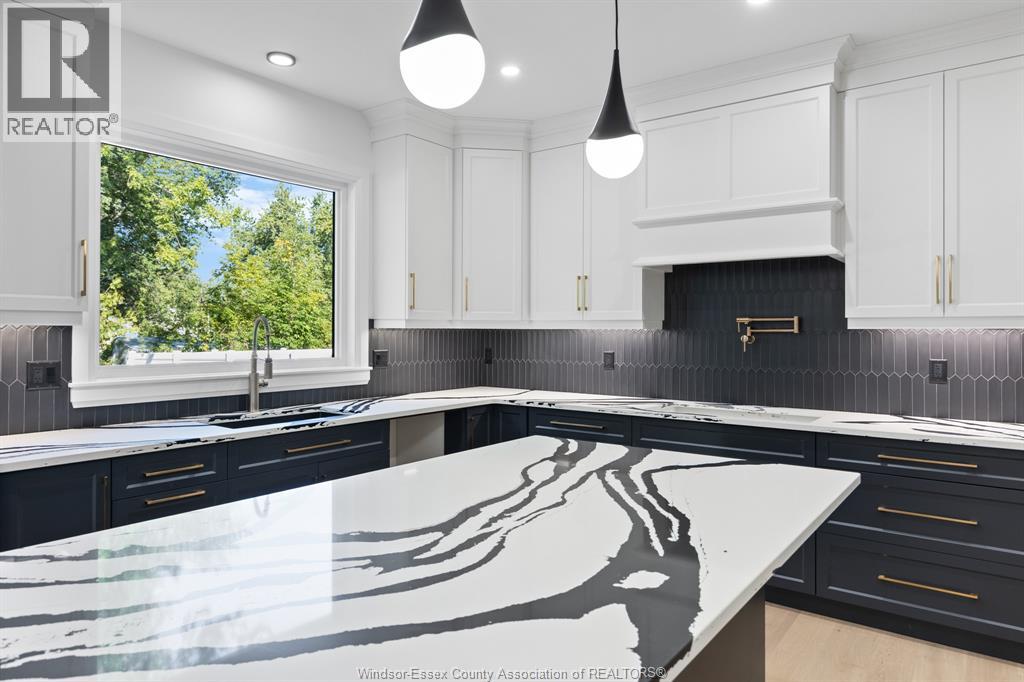 3598 SUTTON AVENUE - 6