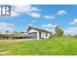 1957 Front Road North, Amherstburg, ON N9V3R3 Photo 12