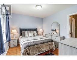 20 Taysham Crescent, Toronto, ON M9V1X2 Photo 16