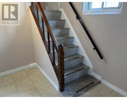 20 Taysham Crescent, Toronto, ON M9V1X2 Photo 17