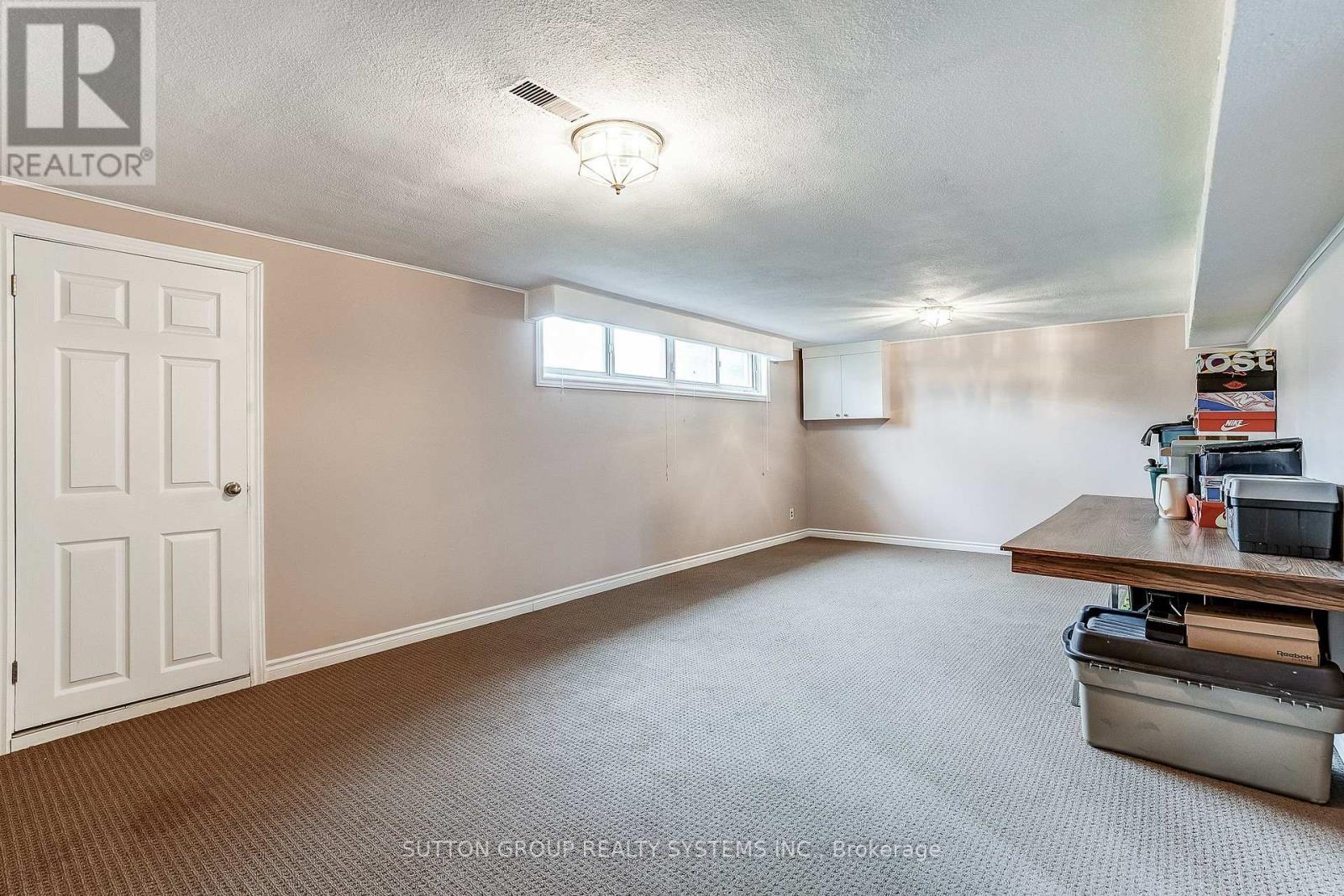 20 Taysham Crescent — photo 18