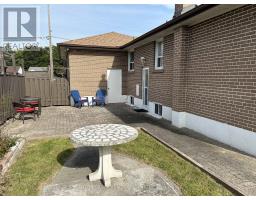 20 Taysham Crescent, Toronto, ON M9V1X2 Photo 26