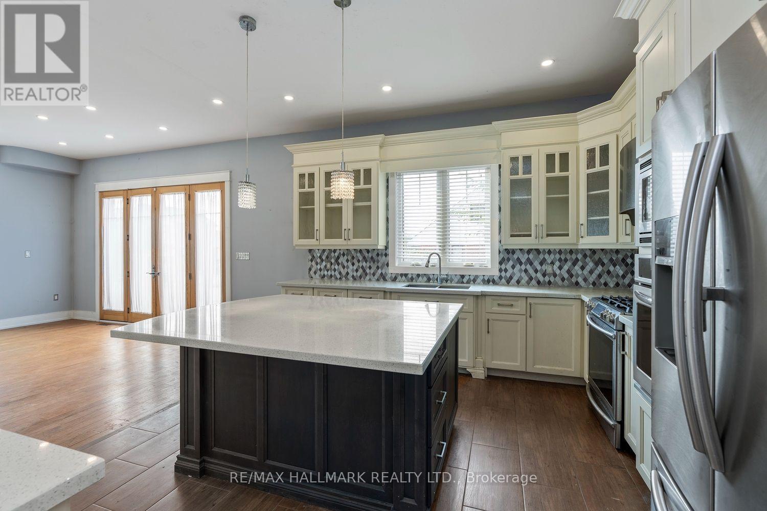 10 SUNRAY CRESCENT - Image 10