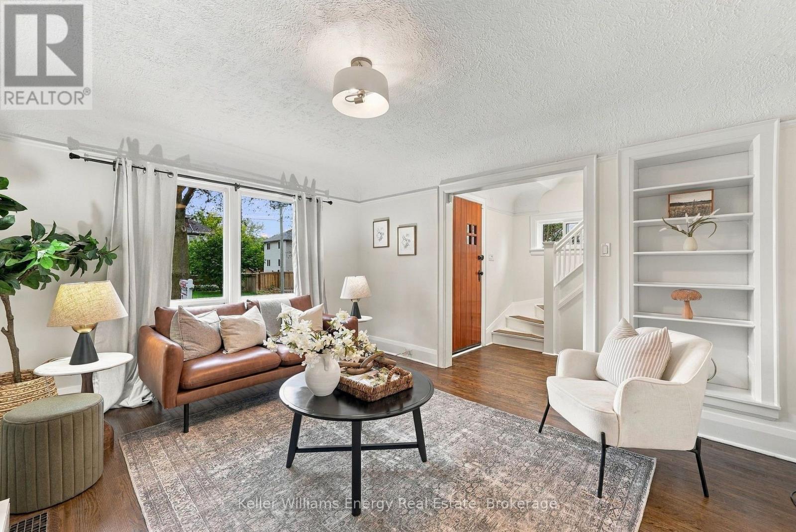 286 GLIDDON AVENUE - 15